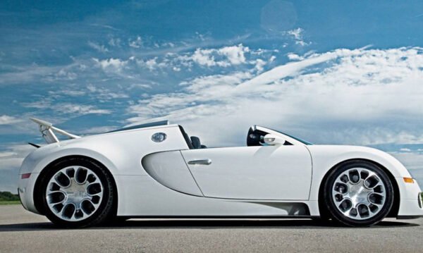 Bugatti Veyron - Image 3