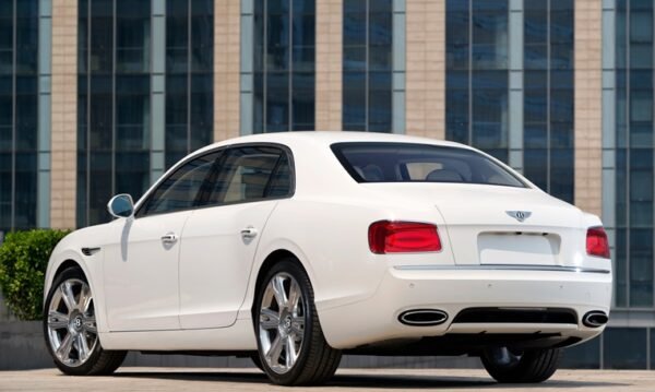 Bentley Flying Spur - Image 2