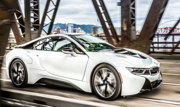 BMW I8 - Image 3