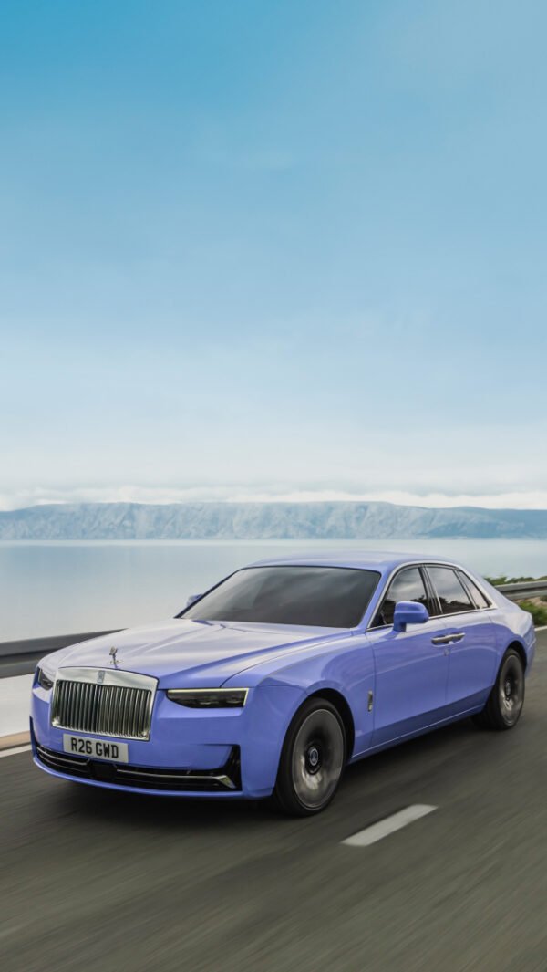 Rolls-Royce Ghost - Image 2